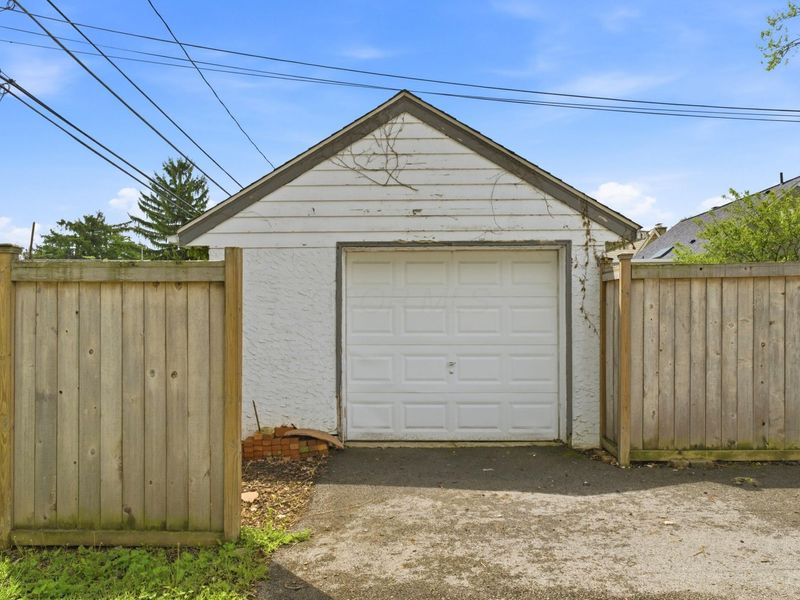 580 Enfield Road, Columbus, OH 43209 Photo 29