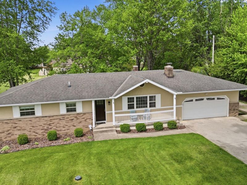 6040 E Walnut Street, Westerville, OH 43081 Photo 2