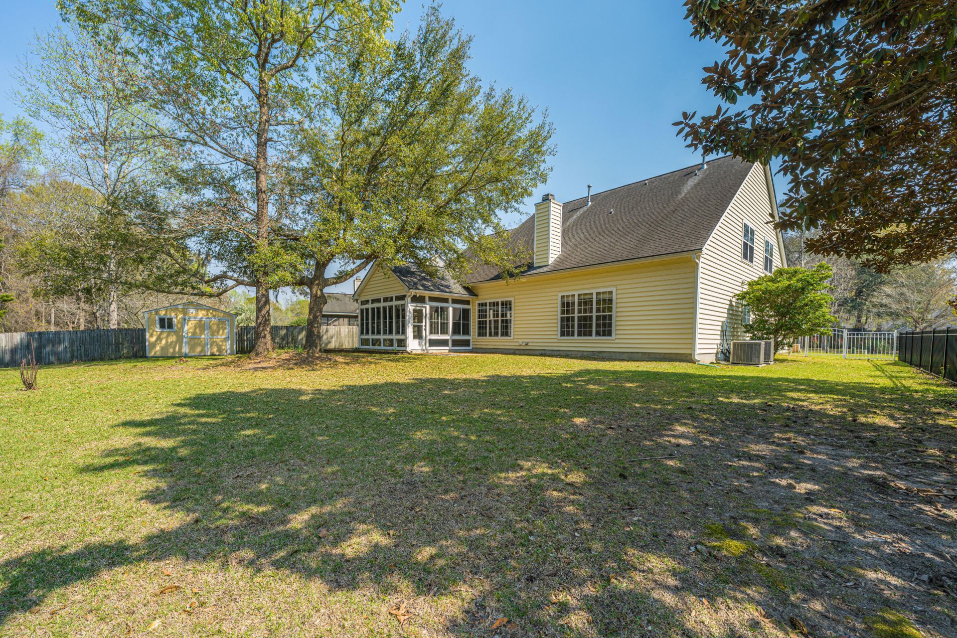 291 Cabrill Drive Photo 52