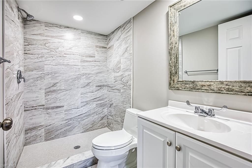 6220 Augusta Dr, Unit 410, Fort Myers, FL 33907 Photo