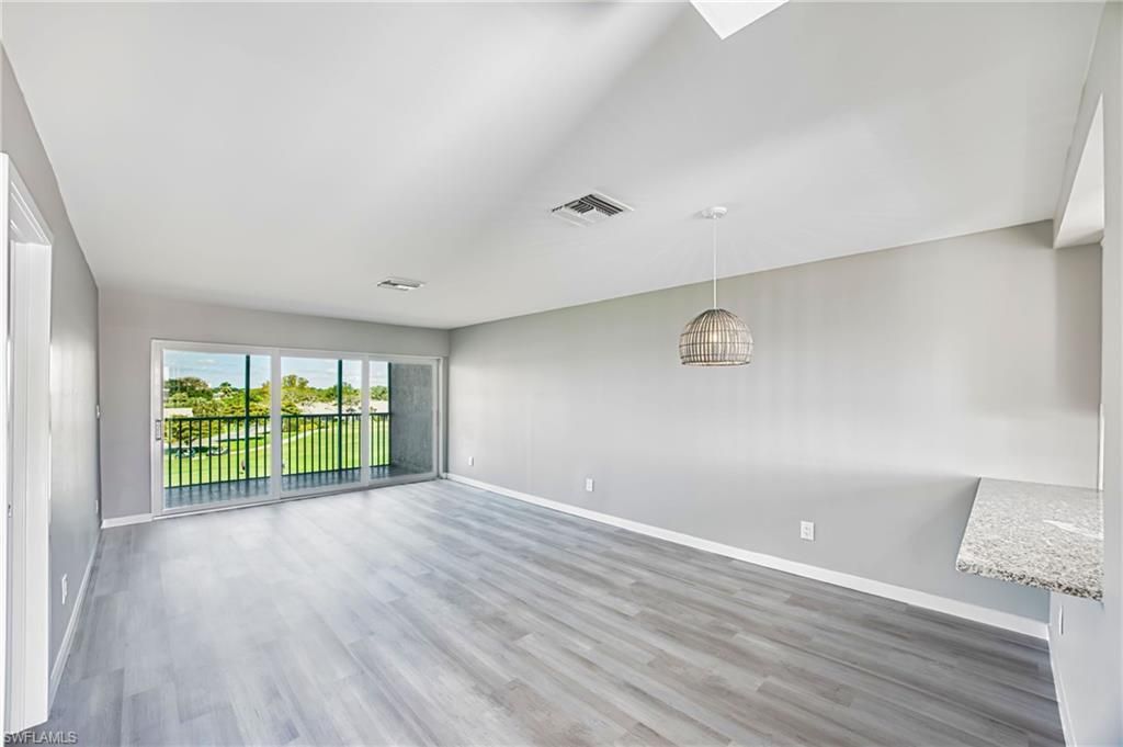 6220 Augusta Dr, Unit 410, Fort Myers, FL 33907 Photo