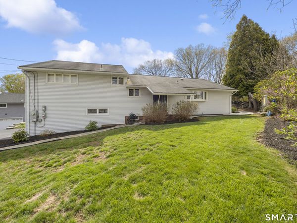 25 Morningside, Ansonia, CT 06401