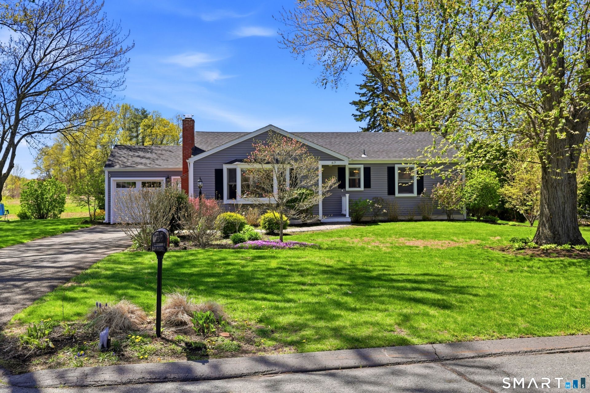 67 Countryside, Suffield, CT 06078 Main Photo