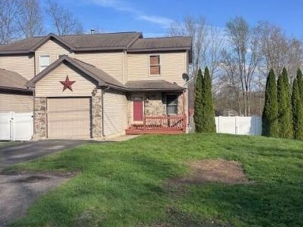 512 Griffin Pond Road , Clarks Summit, PA 18411