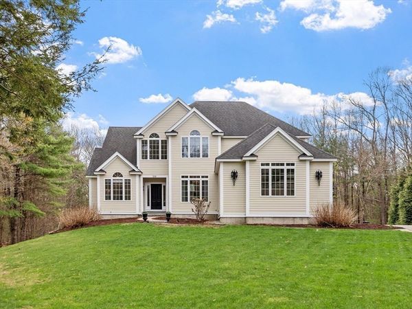 228 Devonshire Way, Lancaster, MA 01523