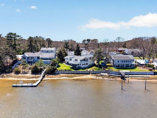 63 Edgewater Drive, Wareham, MA 02571