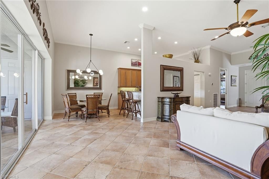 9250 Triana Ter, Unit 203, Fort Myers, FL 33912 Photo
