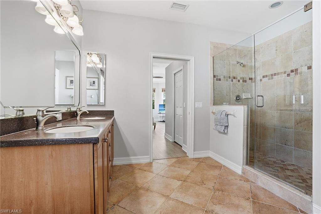 9250 Triana Ter, Unit 203, Fort Myers, FL 33912 Photo