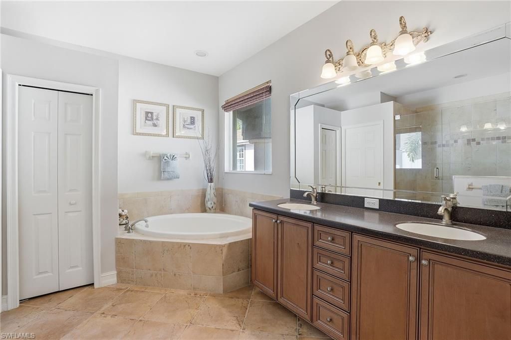9250 Triana Ter, Unit 203, Fort Myers, FL 33912 Photo