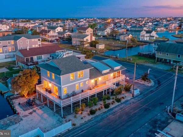 45 W DAGSBORO STREET, FENWICK ISLAND, DE 19944