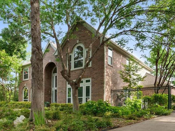 6744 Clear Spring Drive, Fort Worth, TX 76132