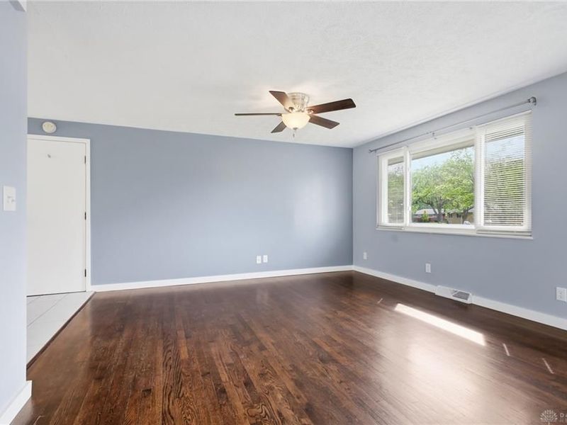 1015 Romanus Drive, Vandalia, OH 45377 Photo 6