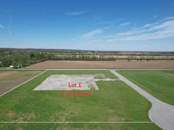 . Co Rd 10 , East Liberty, OH 43319