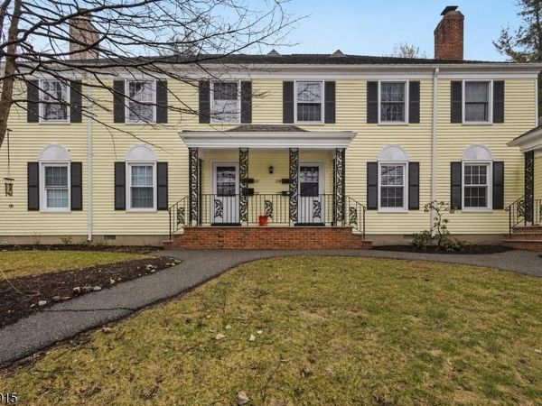 127 Osprey, Allamuchy, NJ 07840