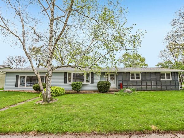 4614 Hamlet Place, Madison, WI 53714