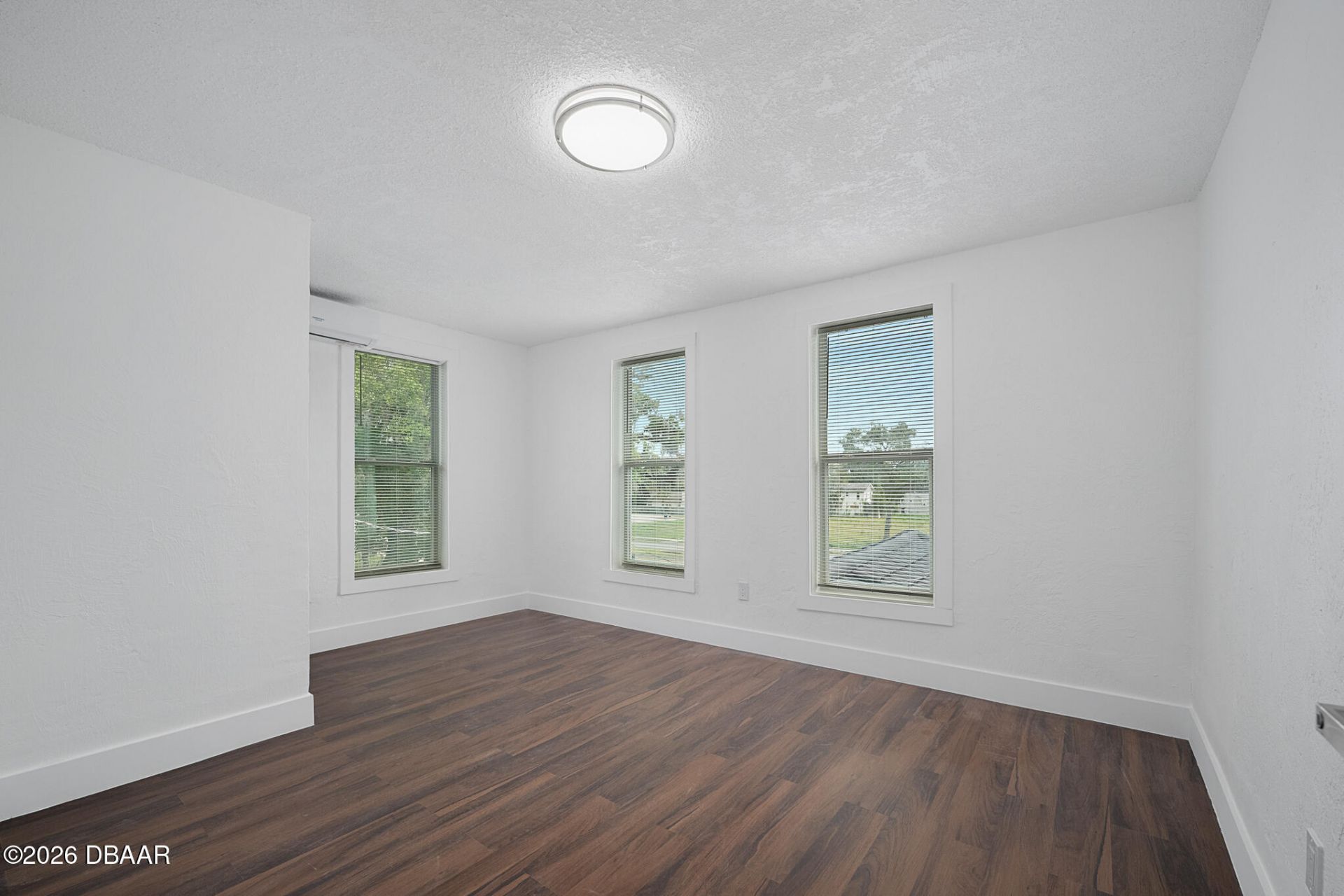 934 S Ridgewood Avenue, Daytona Beach, FL 32114 Photo