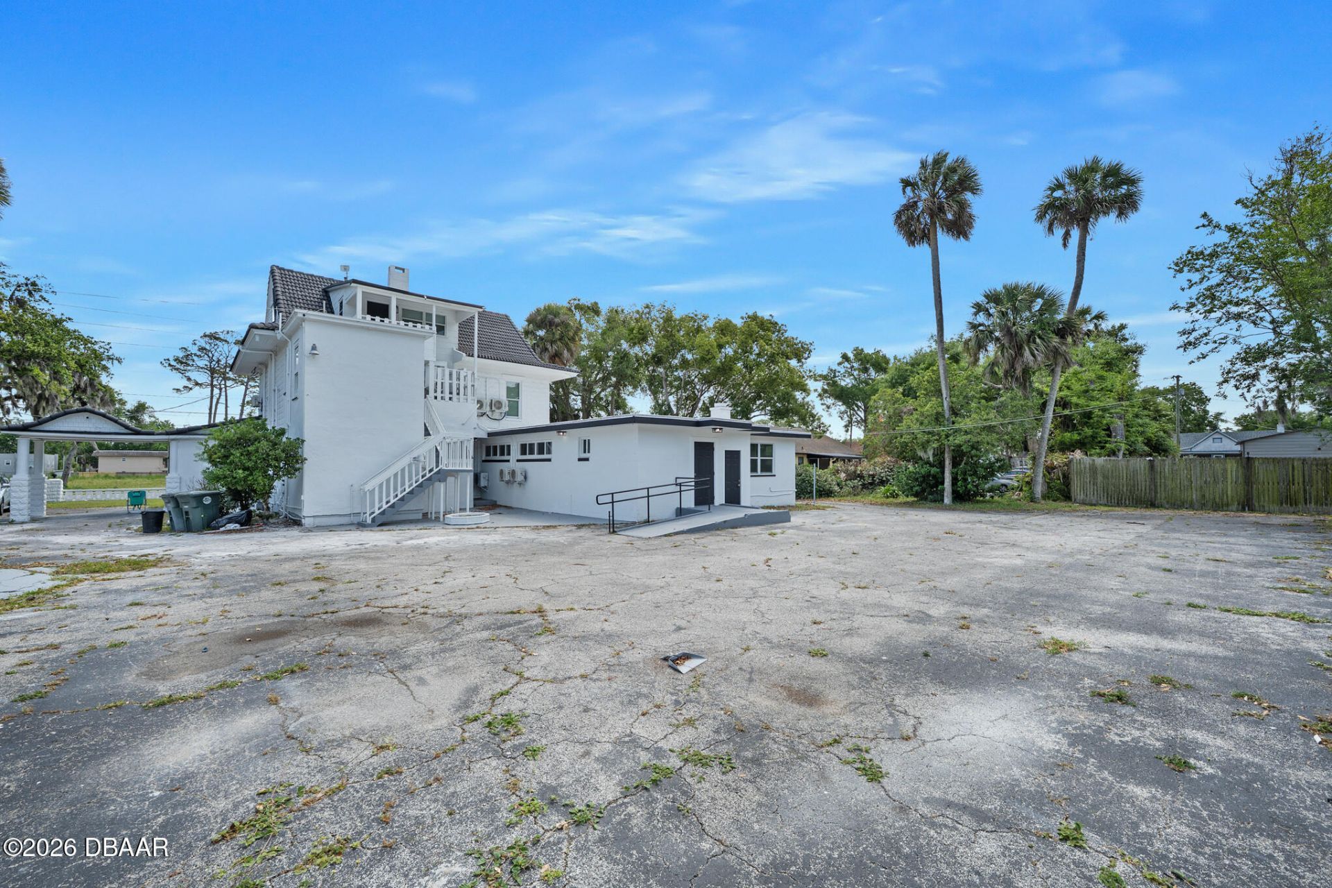 934 S Ridgewood Avenue, Daytona Beach, FL 32114 Photo