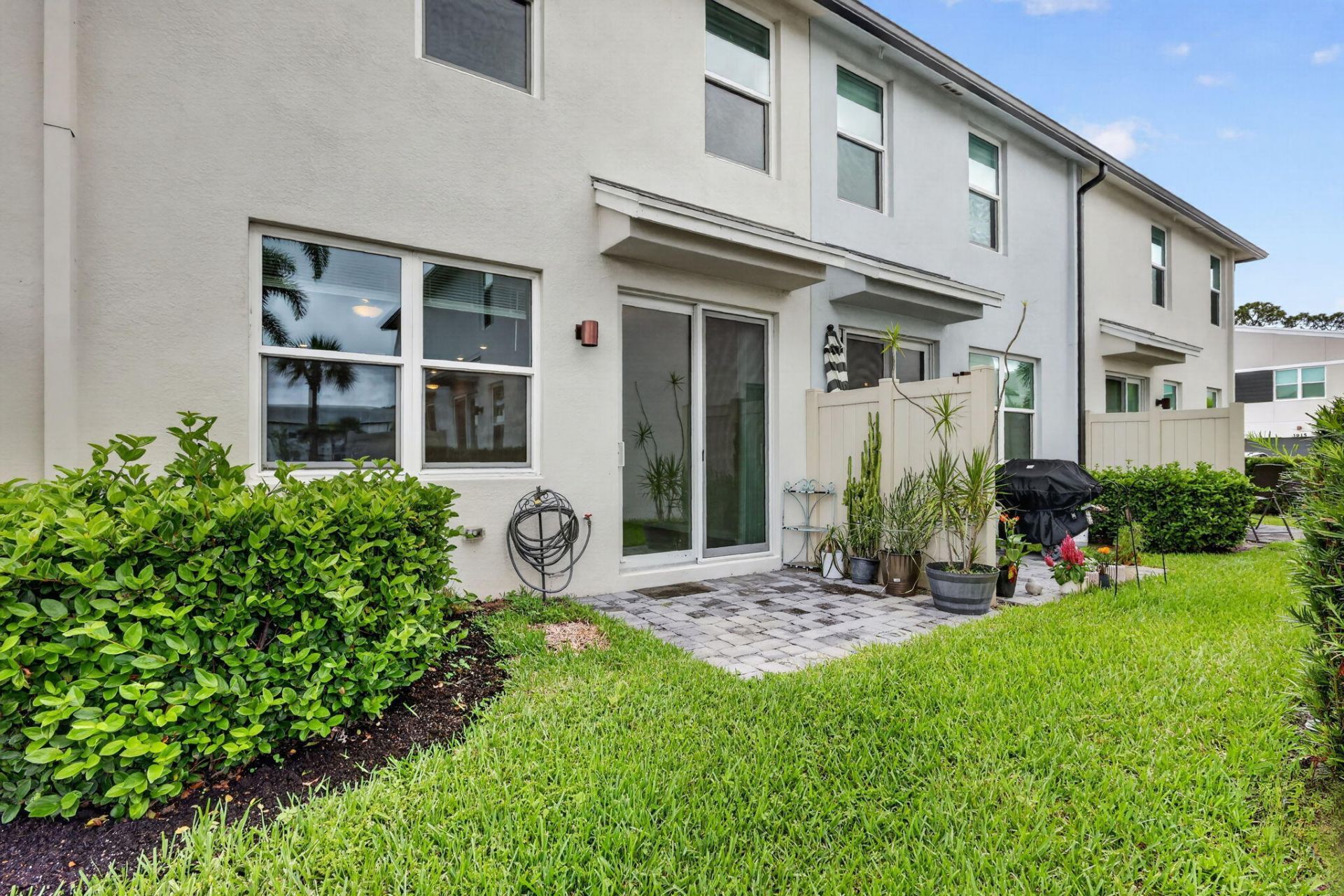 2410 SE Tarvest Way, Stuart, FL 34997 Photo