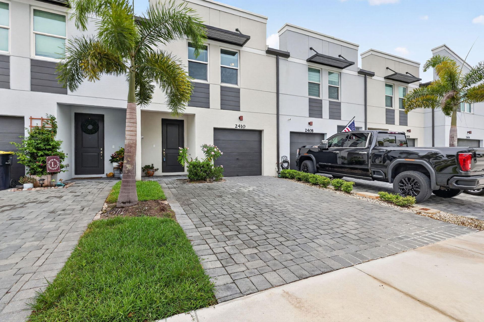 2410 SE Tarvest Way, Stuart, FL 34997 Photo