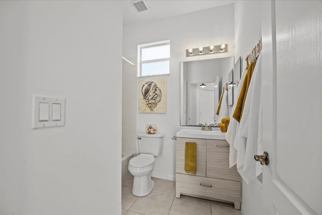9558 SW Flowermound Circle, Port Saint Lucie, FL 34987 Photo