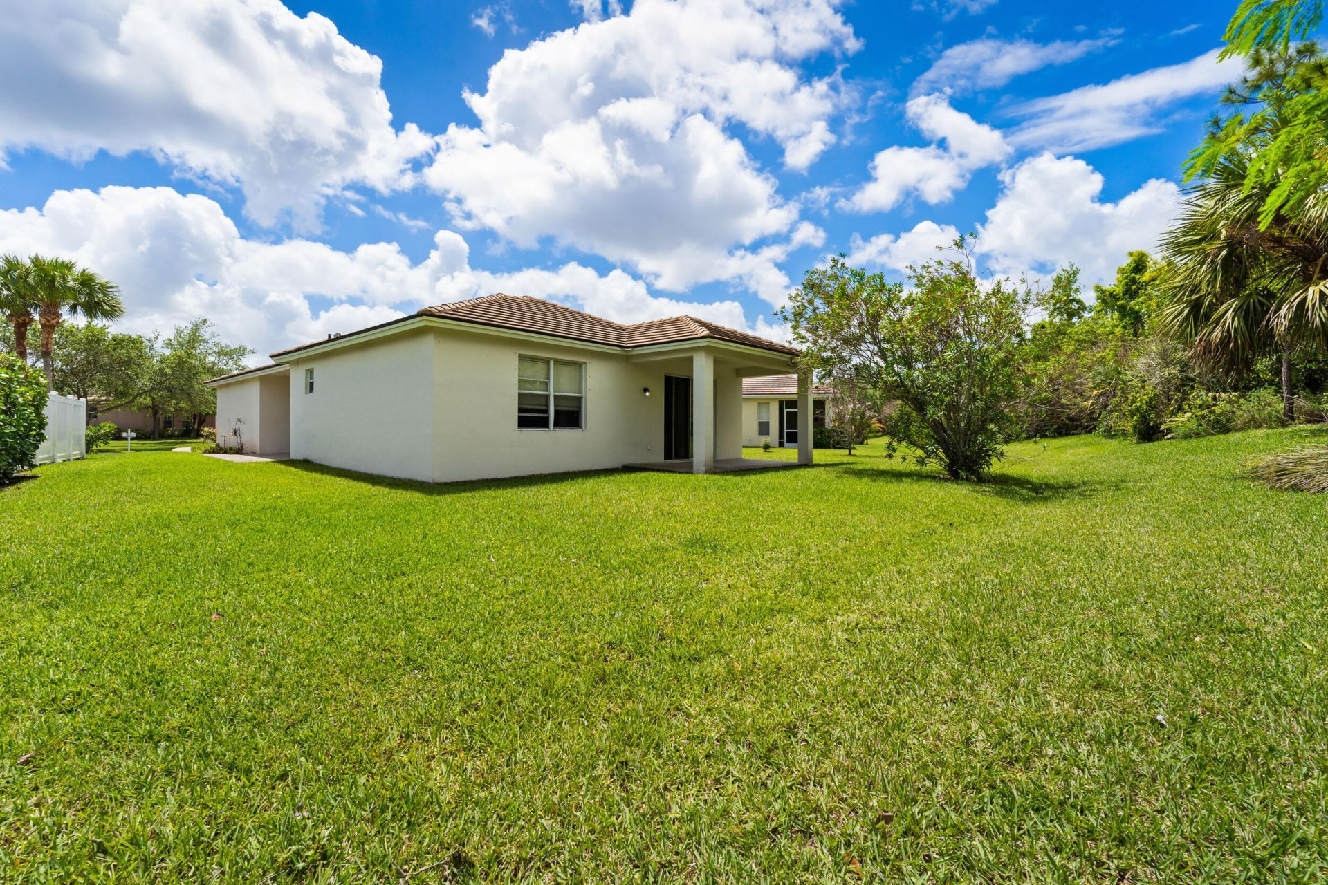 9558 SW Flowermound Circle, Port Saint Lucie, FL 34987 Photo
