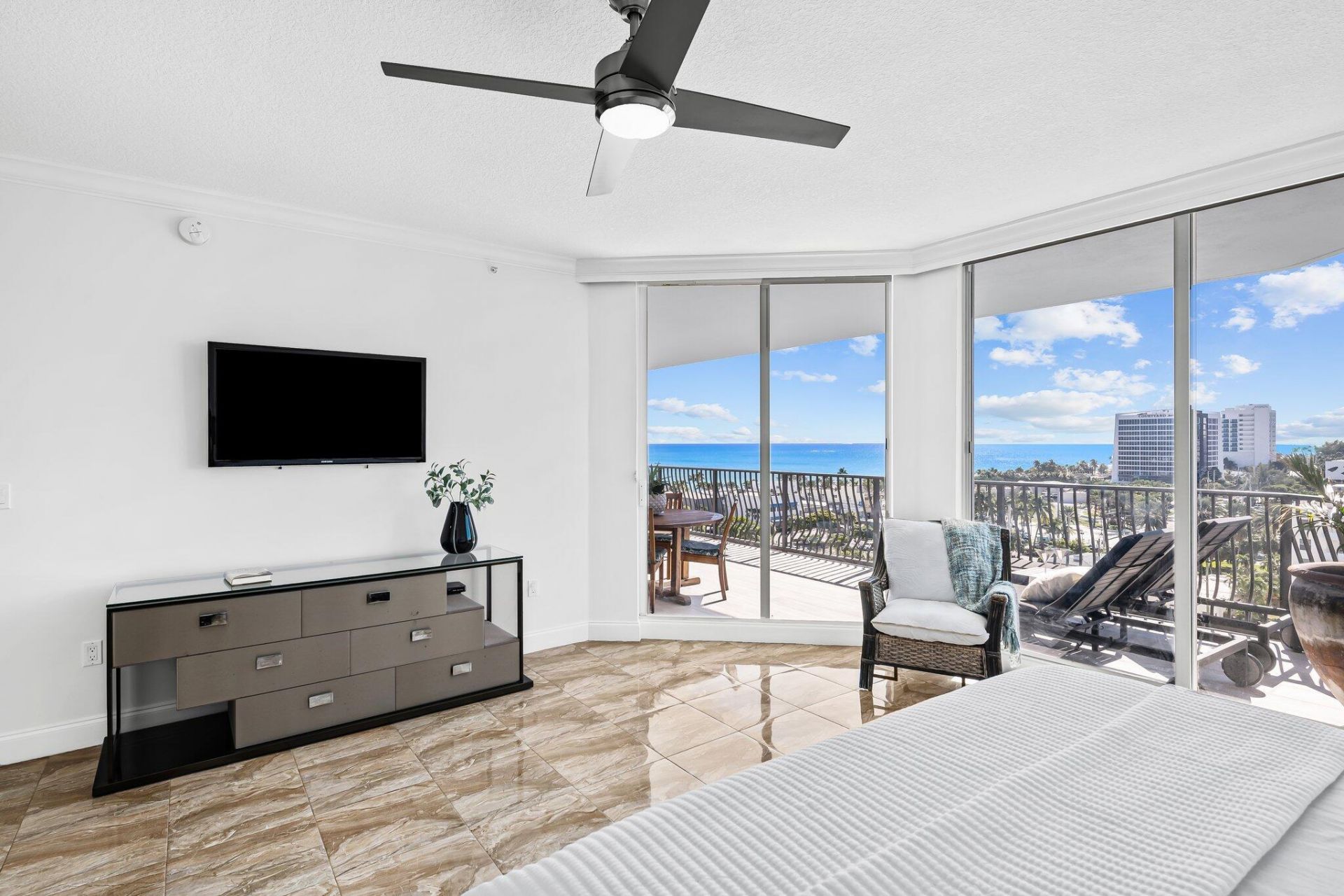 100 S Birch Road, Unit 1004, Fort Lauderdale, FL 33316 Photo