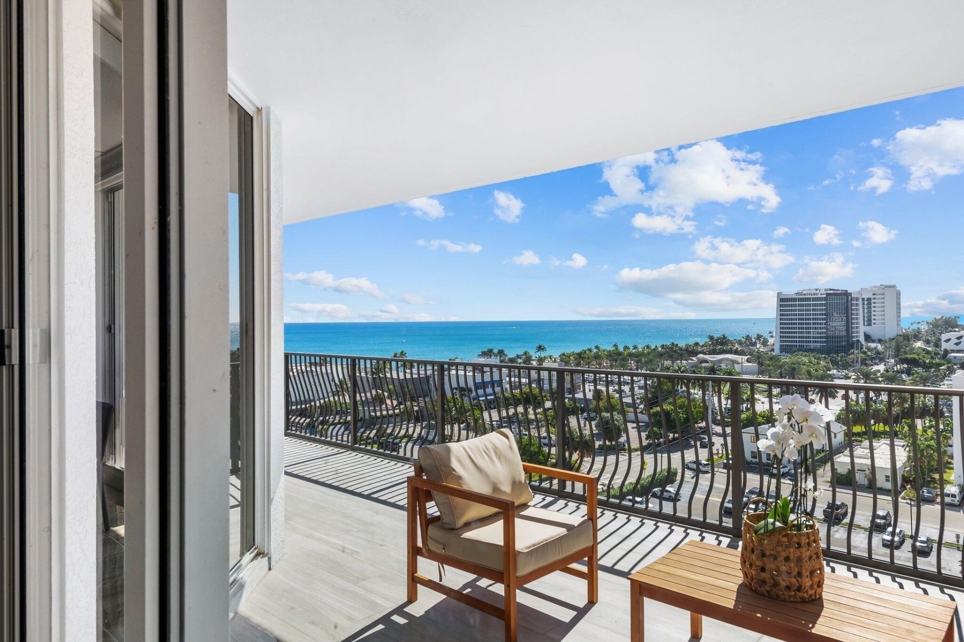 100 S Birch Road, Unit 1004, Fort Lauderdale, FL 33316 Photo