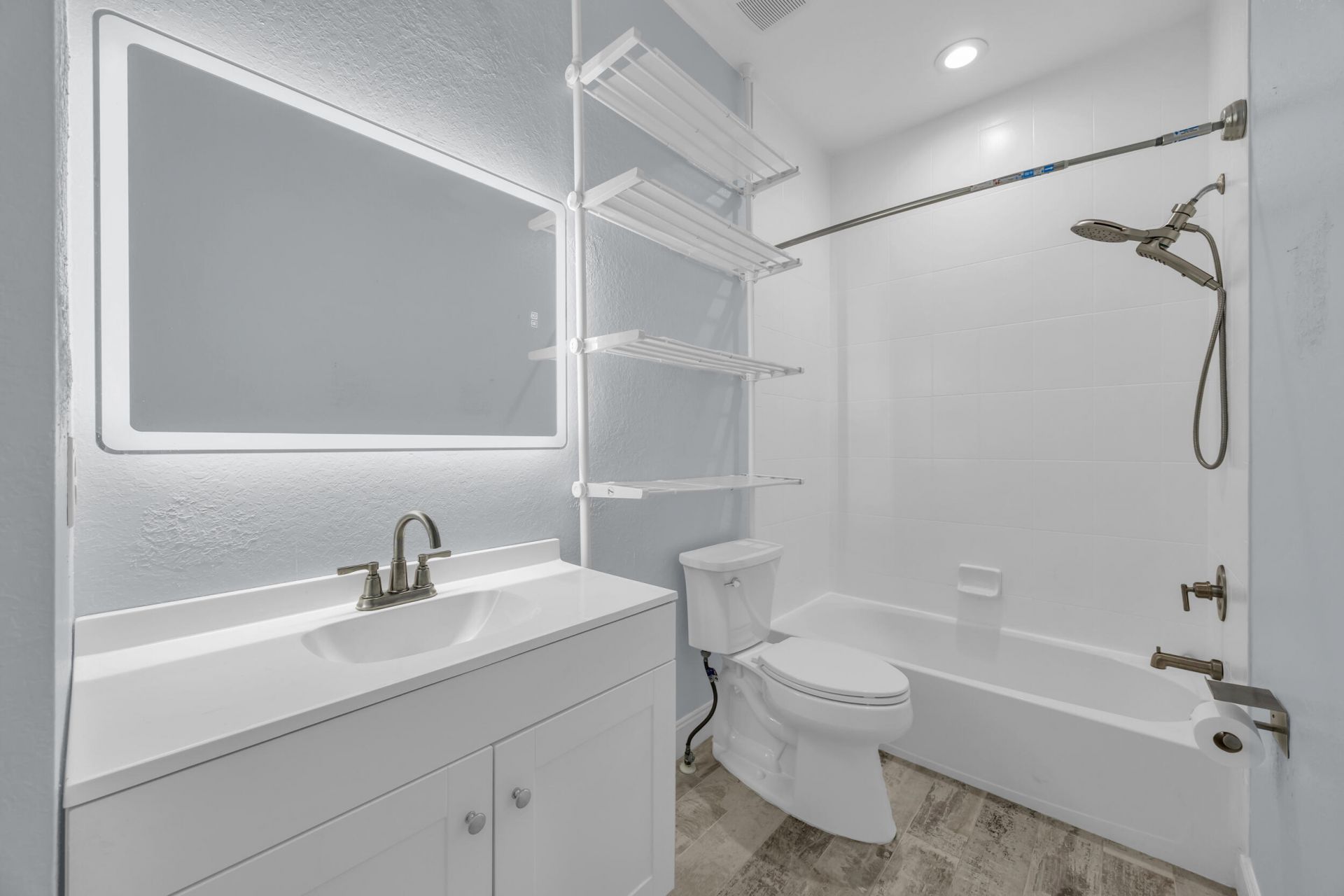6631 SE Woodmill Pond Lane, Stuart, FL 34997 Photo