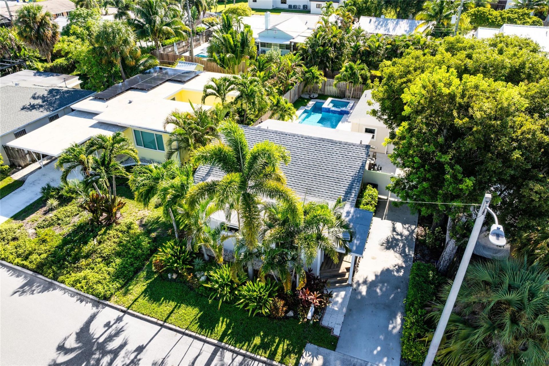 1518 N Ocean Breeze, Lake Worth Beach, FL 33460 Photo