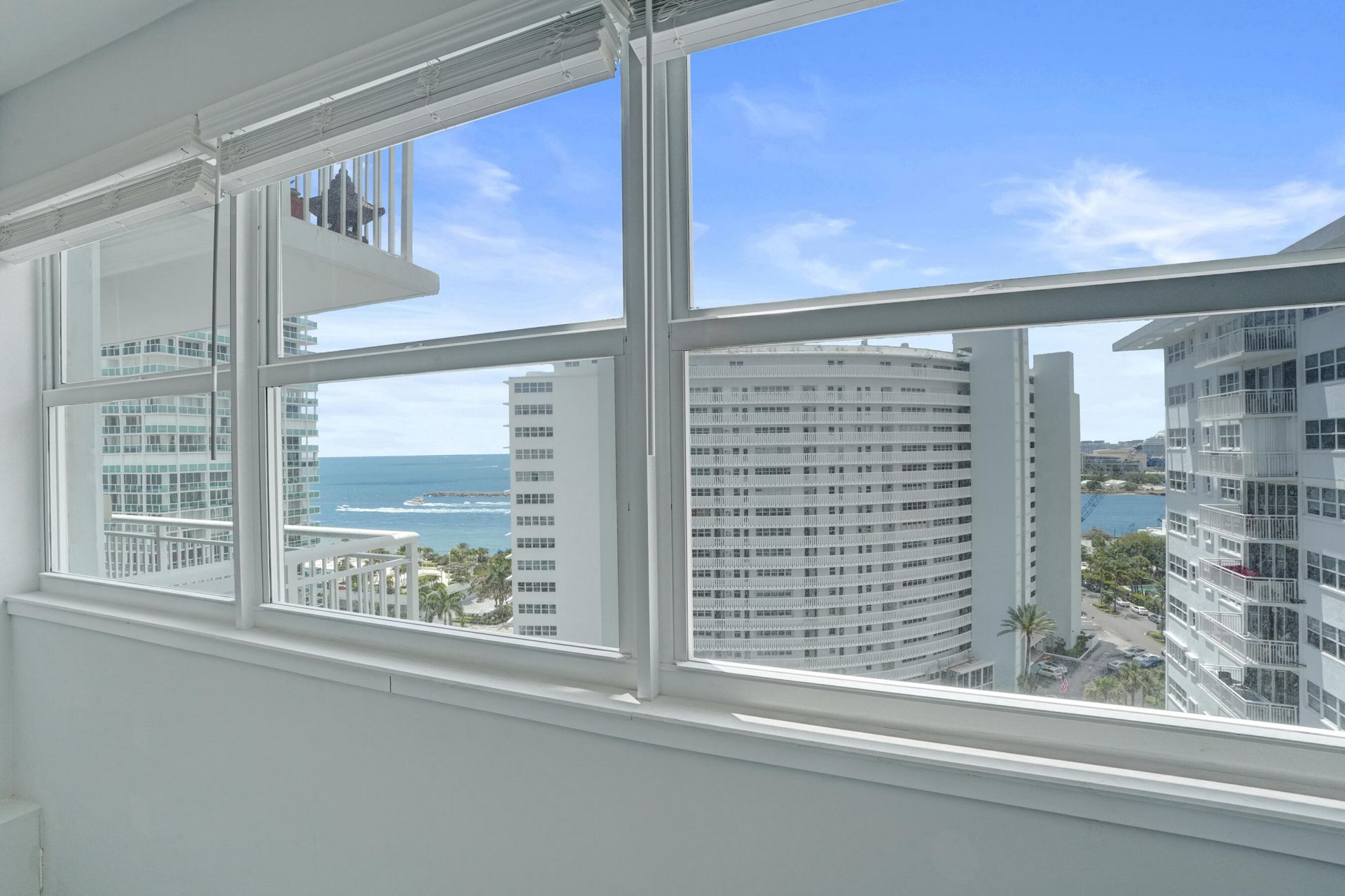 1920 S Ocean Drive, Unit 1504, Fort Lauderdale, FL 33316 Photo