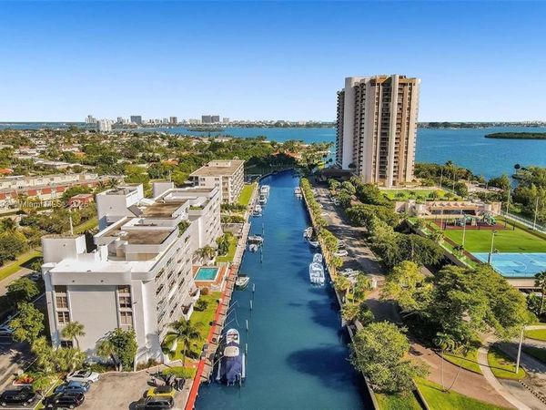 1650 NE 115th Street, Unit 208, Miami, FL 33181