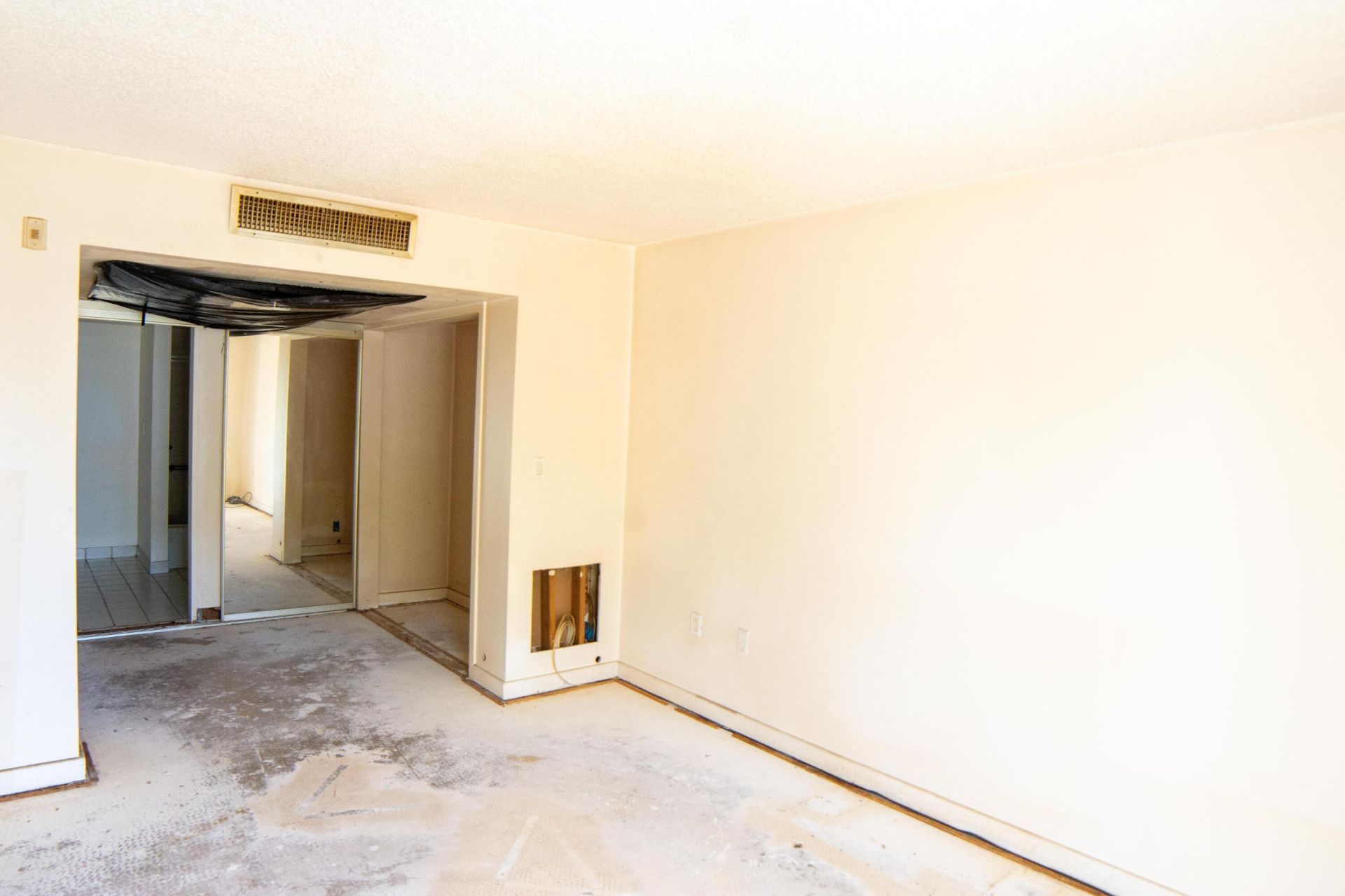 1650 NE 115th Street, Unit 208, Miami, FL 33181 Photo