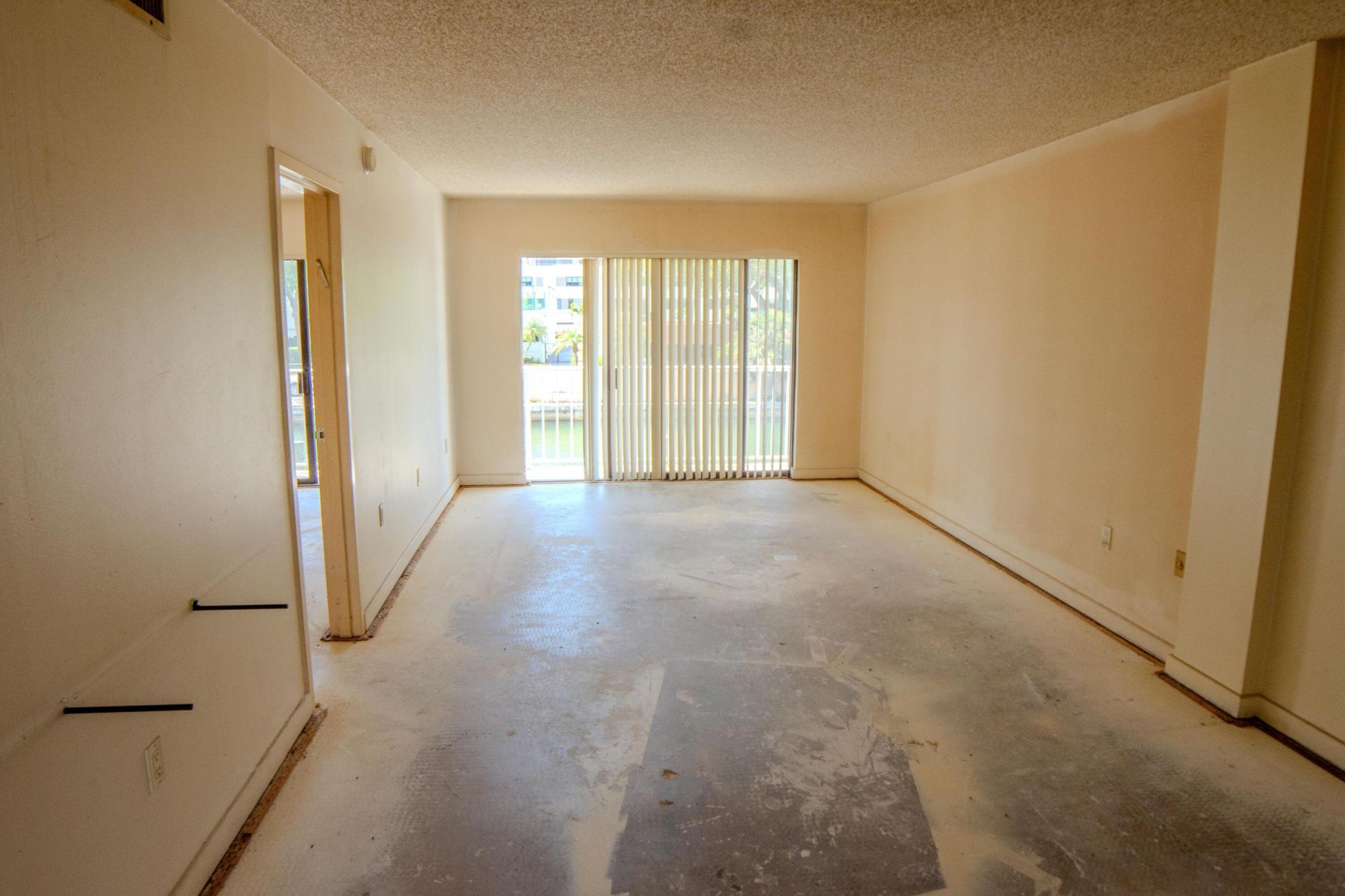 1650 NE 115th Street, Unit 208, Miami, FL 33181 Photo