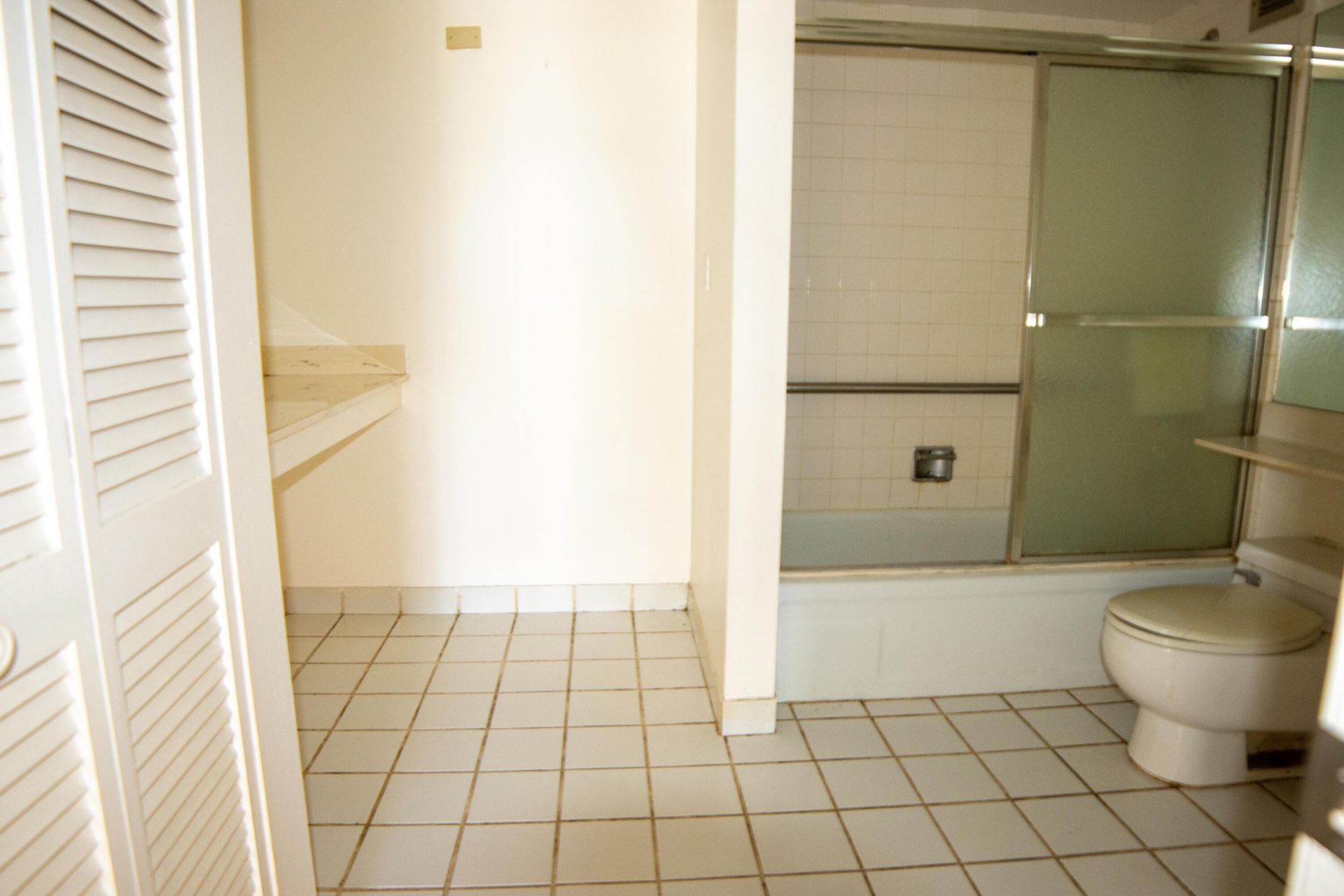 1650 NE 115th Street, Unit 208, Miami, FL 33181 Photo