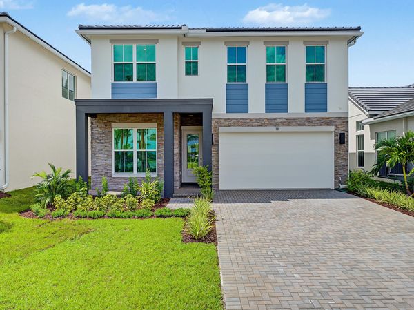 138 Parkside Way, Unit 10, Royal Palm Beach, FL 33414