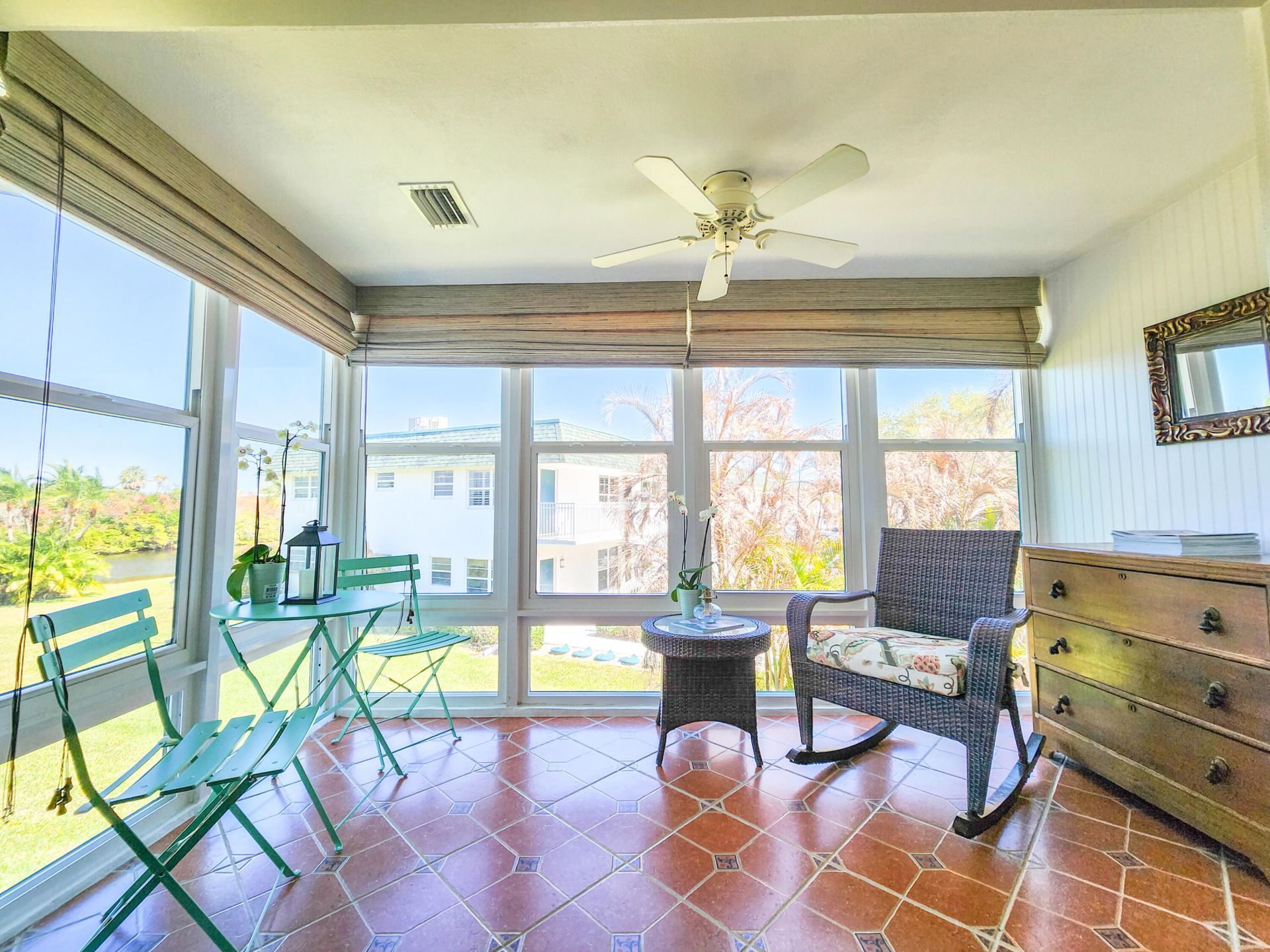 2800 Indian River Boulevard, Unit 8, Vero Beach, FL 32960 Photo