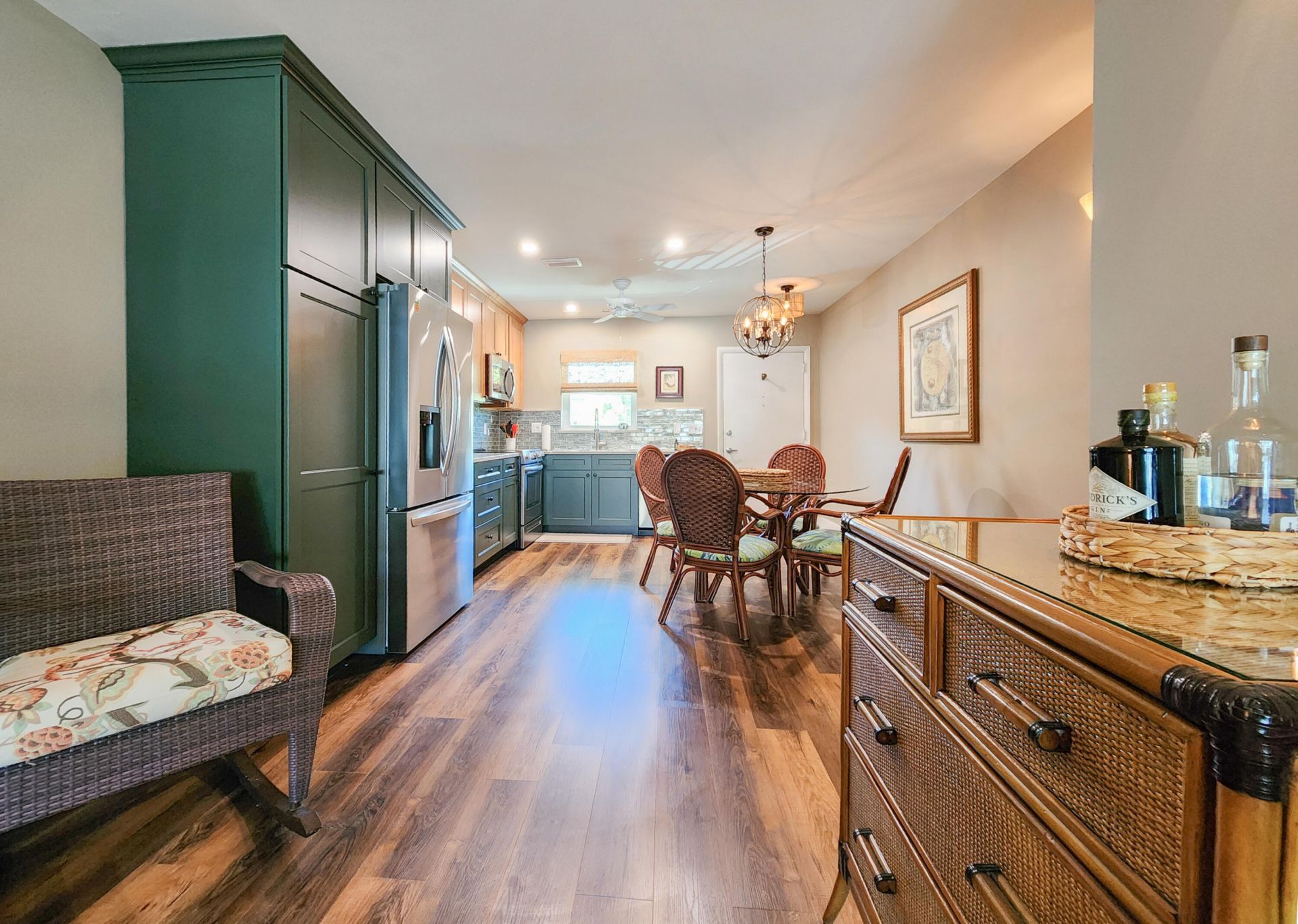 2800 Indian River Boulevard, Unit 8, Vero Beach, FL 32960 Photo
