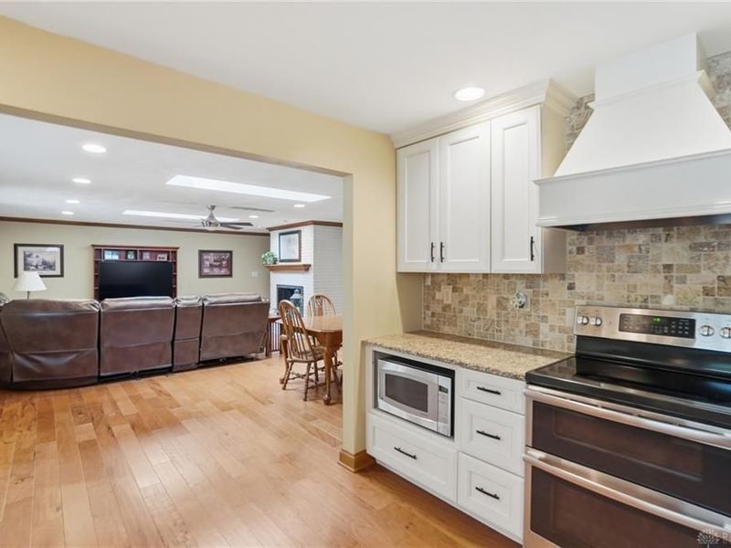 1832 Burgundy Lane, Washington Township, OH 45459 Photo 27