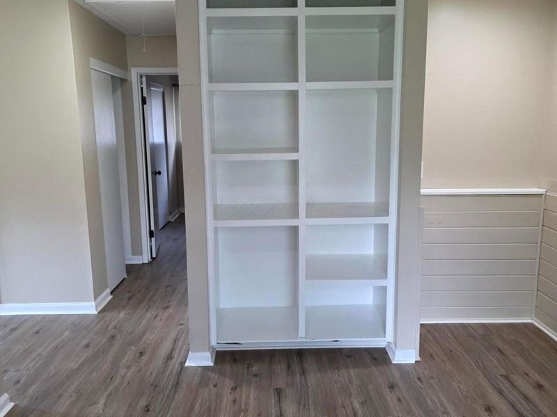 2451 Natchez Drive , Unit A, Columbus, OH 43209 Photo 19