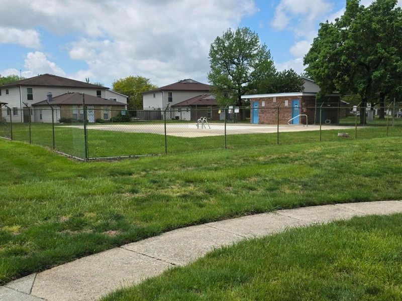 2451 Natchez Drive , Unit A, Columbus, OH 43209 Photo 36