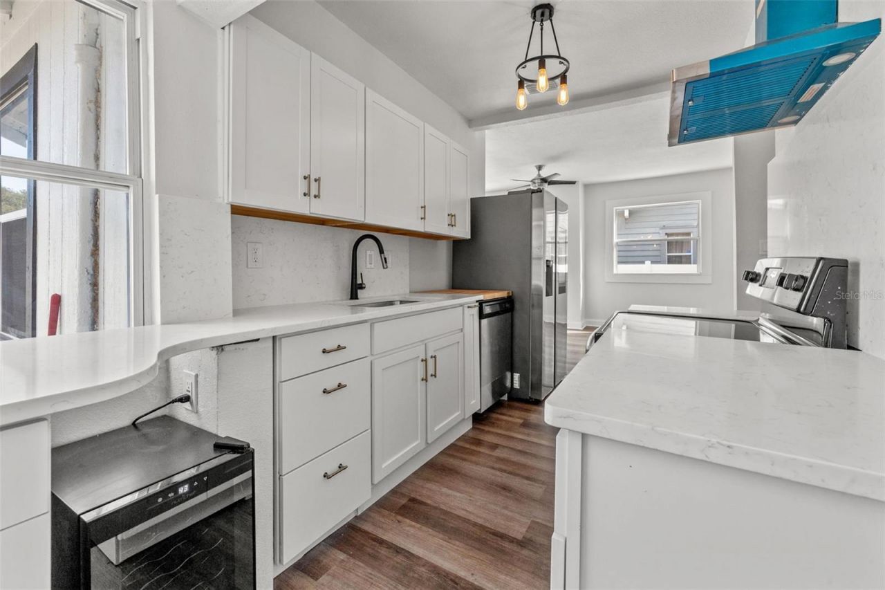 2824 5th Avenue N, Saint Petersburg, FL 33713 Photo