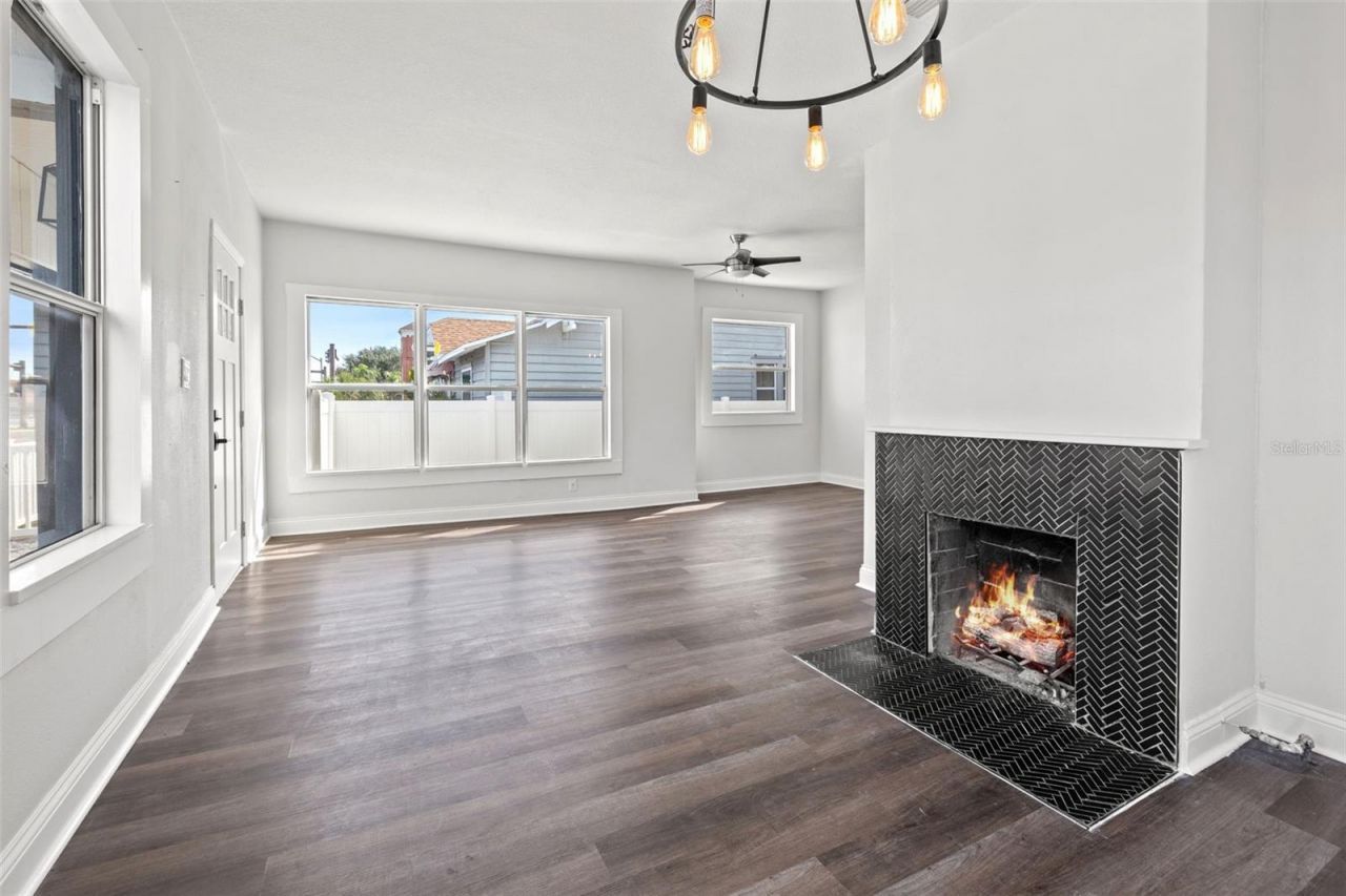 2824 5th Avenue N, Saint Petersburg, FL 33713 Photo