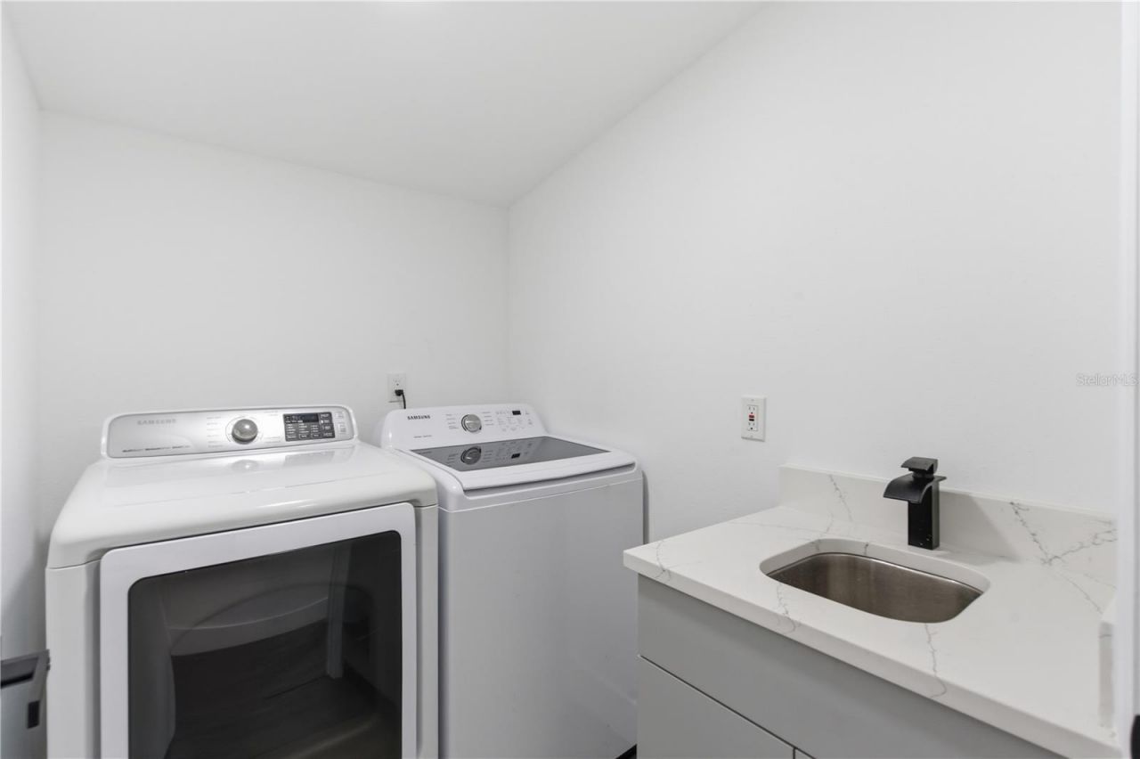 6713 S Mascotte Street , Tampa, FL 33616 Photo