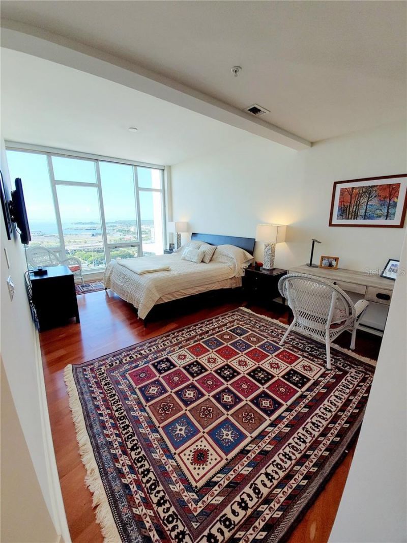 175 1st Street S, Unit 2006, Saint Petersburg, FL 33701 Photo
