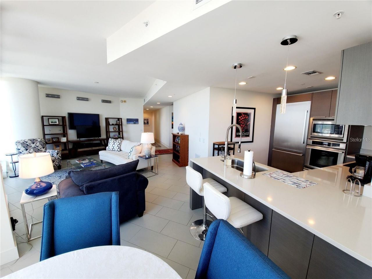175 1st Street S, Unit 2006, Saint Petersburg, FL 33701 Photo