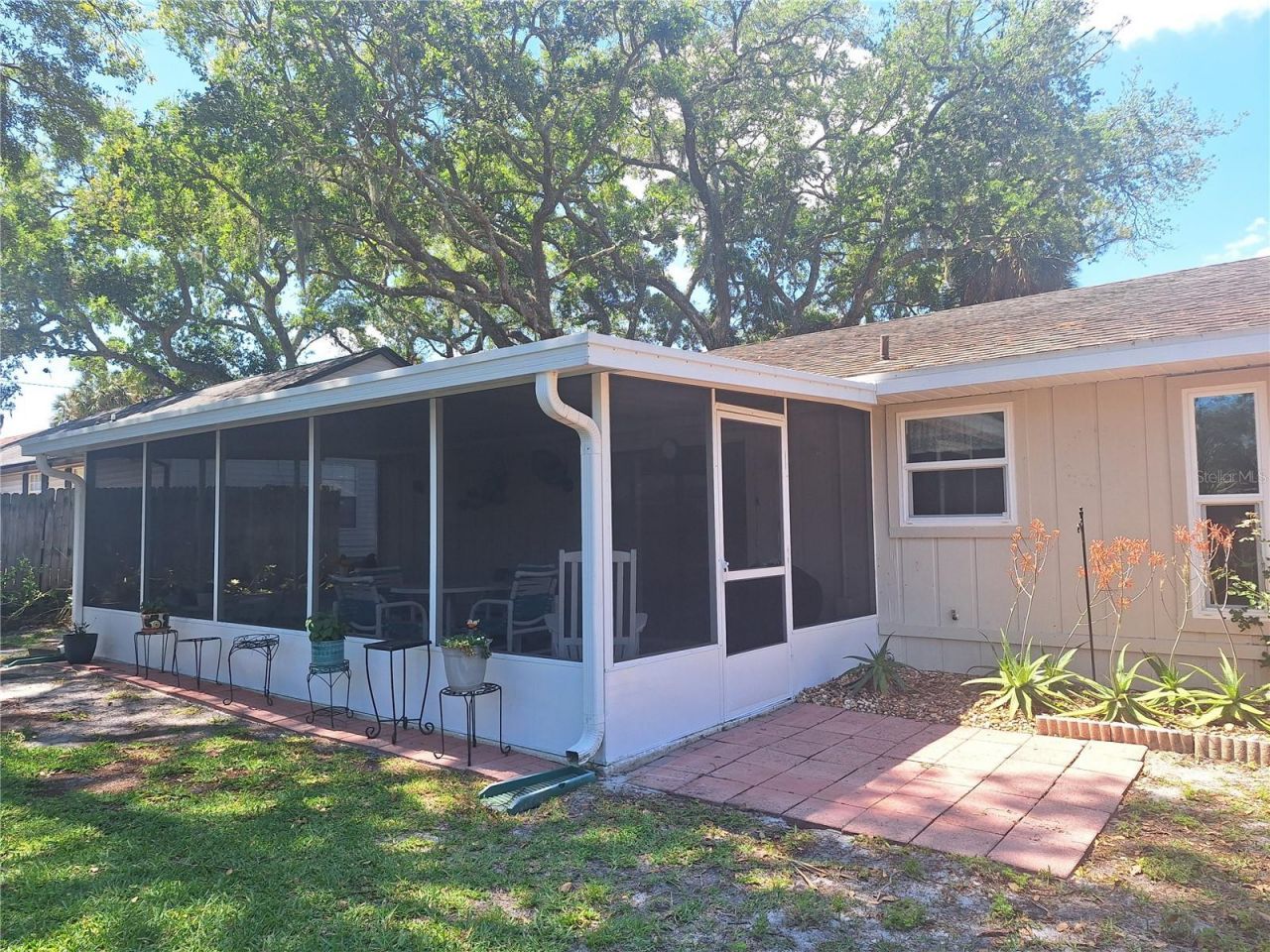 2707 Pine Tree Drive , Edgewater, FL 32141 Photo