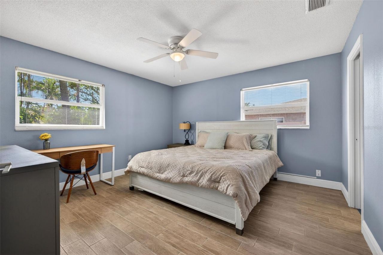 5810 Venetian Boulevard Ne, Saint Petersburg, FL 33703 Photo