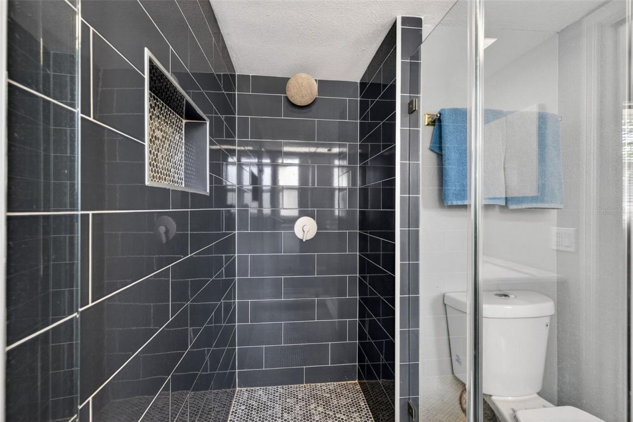 5810 Venetian Boulevard Ne, Saint Petersburg, FL 33703 Photo