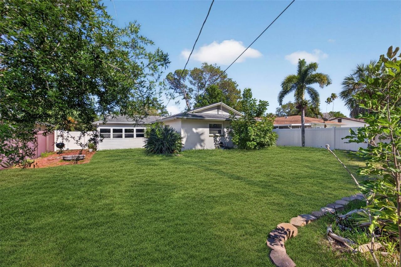 5810 Venetian Boulevard Ne, Saint Petersburg, FL 33703 Photo
