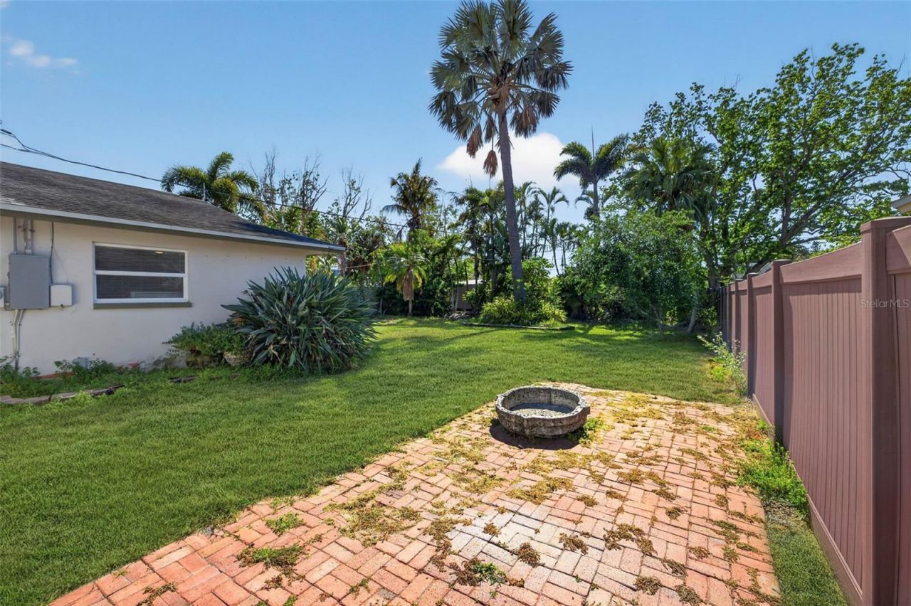 5810 Venetian Boulevard Ne, Saint Petersburg, FL 33703 Photo